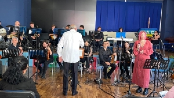 Concerto Insieme Strumentale Diapason all'I.C. Virgilio di Lavinio Stazione Anzio